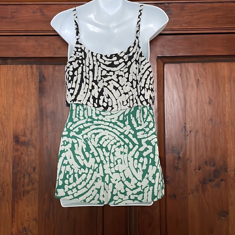 NWT CAbi #5732 Hobnob Two Tier Cami Green/Black XS